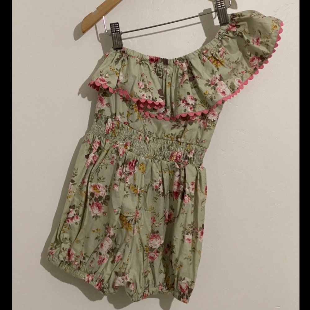 Dollcake Holler Her Name Romper Size 5, NWT.